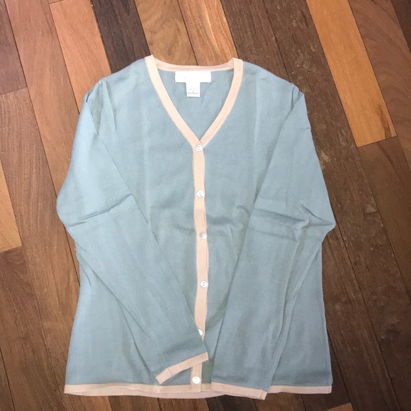 Lot of 5 Women’s Size Small Cardigan Sweaters - Picture 5 of 6